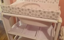 Changing Table with bath