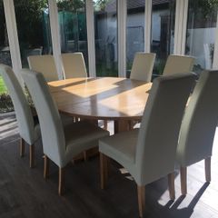 Solid Wood Extendable Table & 8 Chairs