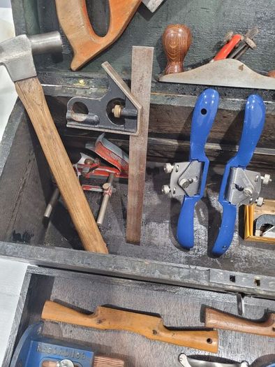 carpenters vintage tool box