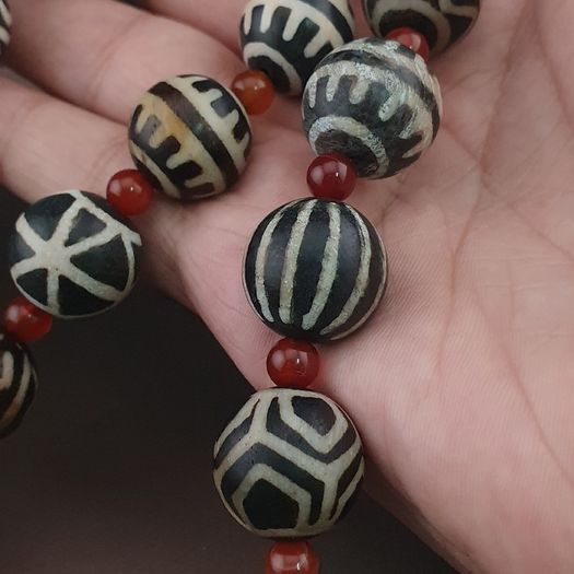 Antique Burmese Pumtek Pyu Petrified Wood Beads Necklace