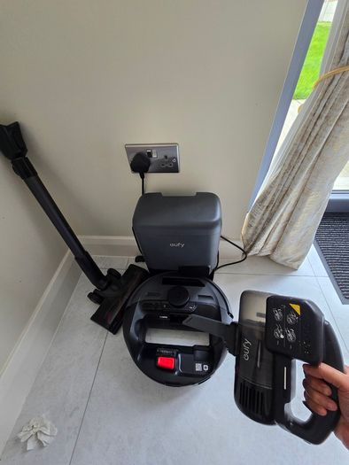 Eufy E20 3-in-1 robot vacuum and cordless stick vacuum