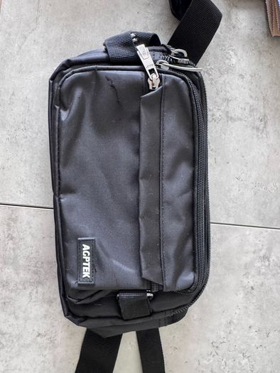 AGPTEK Bum Bag, Large Capacity RFID Waist Bag for Men Women Ladies Black, L