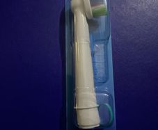 Oral B electric toothbrush replacement heads brand new