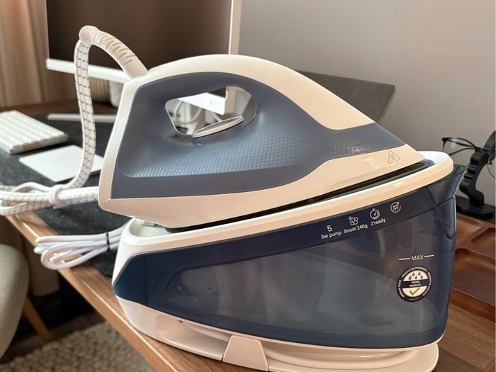 Tefal Express Optimal Steam Generator Iron