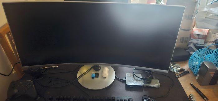 34" Ultrawide Monitor