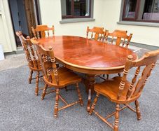 Extendable Oak Dining Table and 6 Chairs