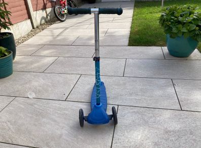 Kids scooter