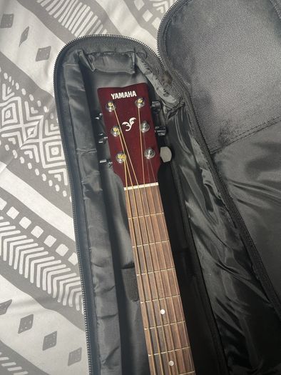 Yamaha FSX 315 C & Gig bag