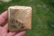 Vintage Powder Compact 2,6"