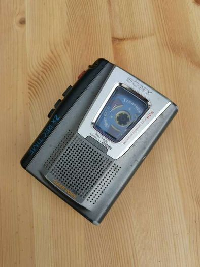 SONY TCM-20DV Walkman Cassette Player Recorder