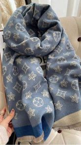 Scarf wrap  Zelly  grey/blue New beautiful soft fabric woolly.