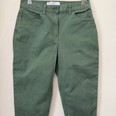 EVERYDAY Crop Jeans Khaki Green Size 10!
