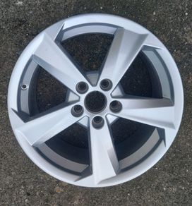 Genuine Audi Q2 17'' Alloy Wheel (2 available) Nationwide Delivery