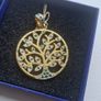 gold pendant Image 5