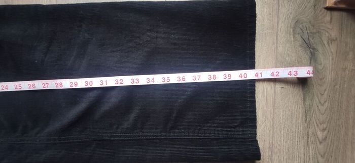 H&M corduroy trousers size 38