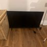 32" Sharp TV -cracked screen Image 5