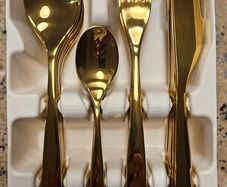 Ikea Tillagad 24 piece cutlery set - Gold
