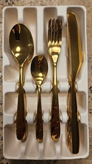 Ikea Tillagad 24 piece cutlery set - Gold