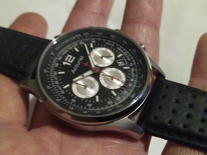Accurist Men's Chronograph Date Watch