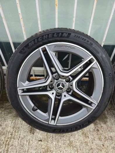 18" Mercedes AMG + Michelin Tyres