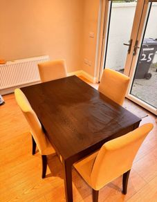 Dinning table