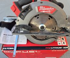 Milwaukee M18  FCS66 190mm circular saw body only