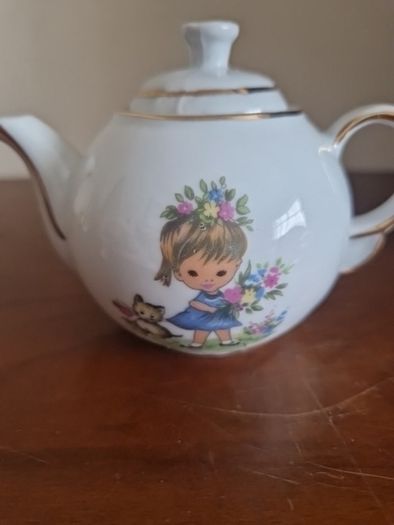 vintage children's teaset