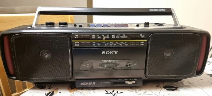 From 1989 Rare Sony CFS-D20S Radio Cassette Stereo Recorder, perfect working order.