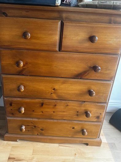 Solid Wood Bedroom Furniture Set