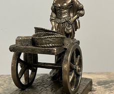 genesis molly malone