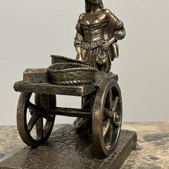 genesis molly malone