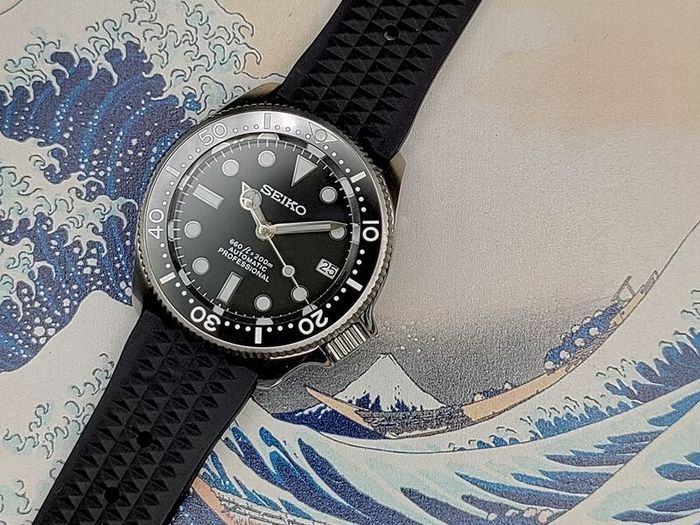 Seiko Automatic - Ceramic - Sapphire