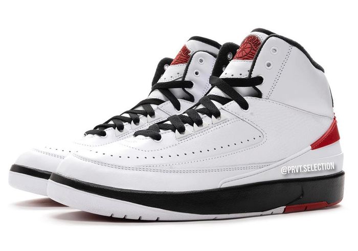 Nike Air Jordan 2 OG Chicago (2022) UK 10/ US 11 Brand New Deadstock