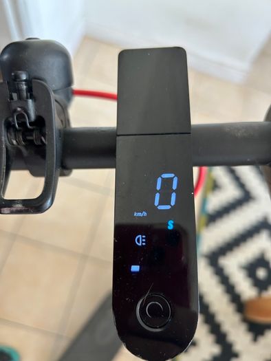 Electric scooter Xiaomi pro .Very good condition.