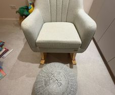 Feeding / Ricking Chair