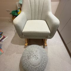 Feeding / Ricking Chair