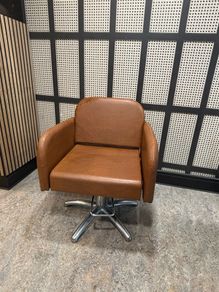 Luca Rossini Adjustable Brown Opera Salon Chair