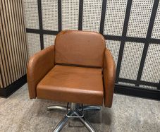 Luca Rossini Adjustable Brown Opera Salon Chair