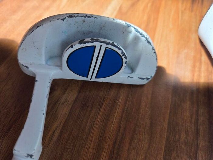 child's left-handed clubs