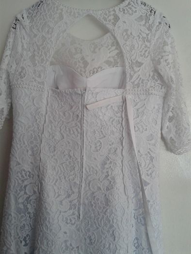 Brand new lovely wedding dress.