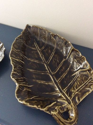 Innisfree Potteries Cabbage Leaf Shaped Plates