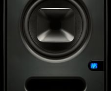 SCEPTRE S8 studio monitors