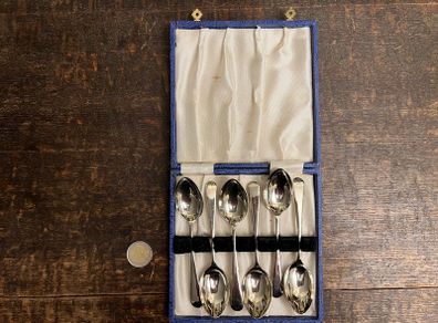 Vintage Silver-Plated Tea Spoons in Box