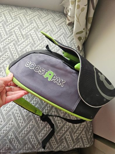 Trunki Boostapak 2 in 1 child seat and backpack