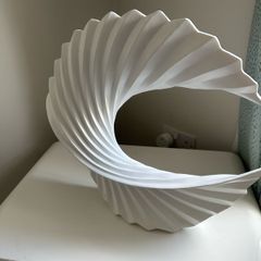 NEXT - Decorative shell