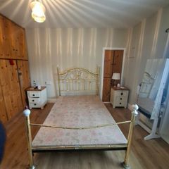 bed 4ft6