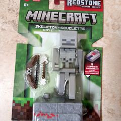Minecraft Action Figure 2025 Redstone Charged Skeleton 8cm With Accessories NEW