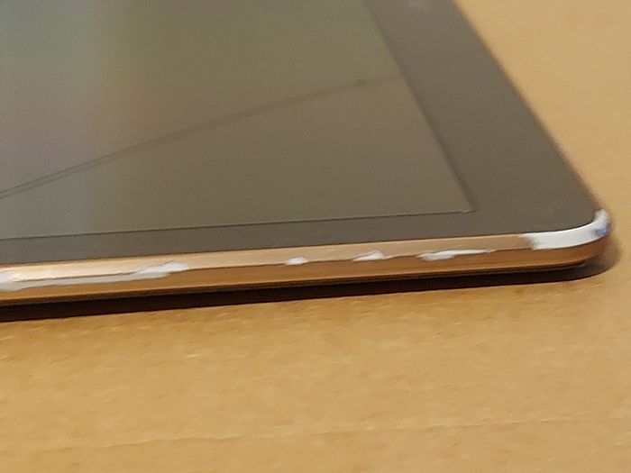 Samsung Galaxy Tab S, 10.5 inch, Model SM-T800, screen has a slight crack or 2 but touchscreen works fine