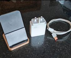 Xiaomi 50 W wirelss and 120 W wired charger