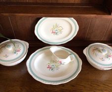 Alfred Meakin 1950s Harvest Bouquet Tableware Serving platters 2 Tureens and Gravy Boat